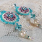 BO Beauty Alicia Blue embroidered with Swarovski crystals, round pearl beads and Miyuki seed beads